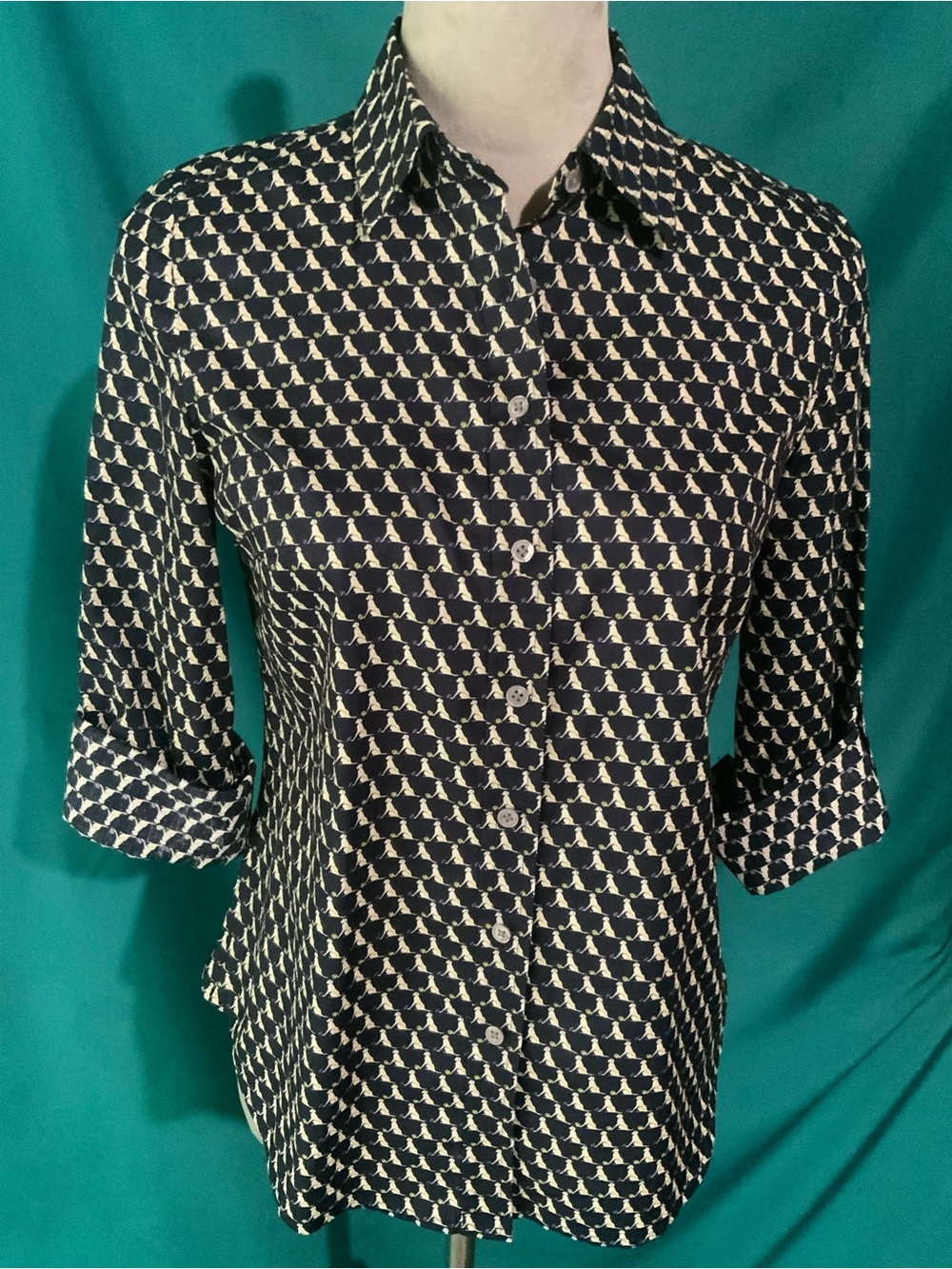 TALBOTS PETITES BUTTON-UP SHIRT, POINTED COLLAR, FULL BUTTON-FRONT CLOSURE, 4P